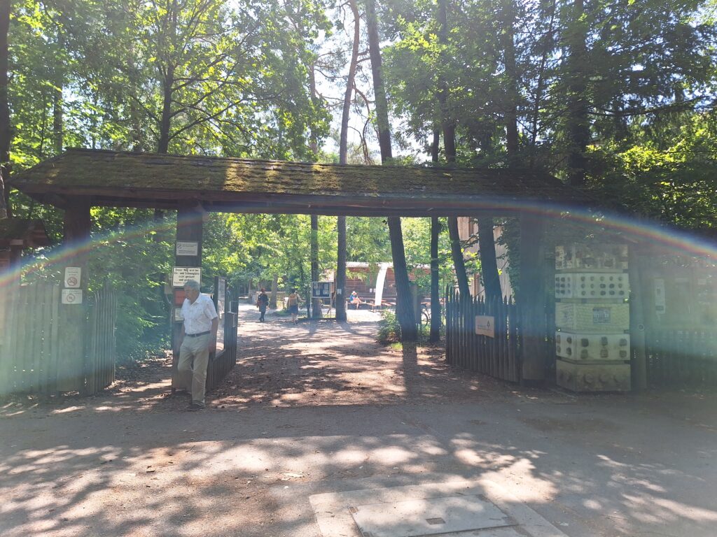 Eingang Walderlebniszentrum Tennenlohe